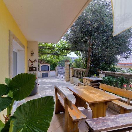 Demi II Apartment Senj  Luaran gambar